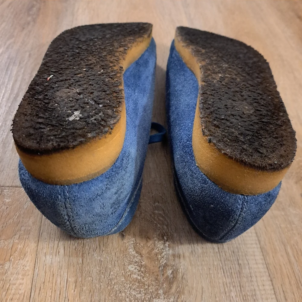 Clarks classic wallabee